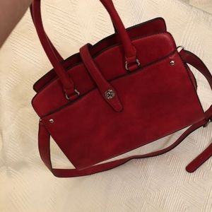 Dusty red charming Charlie’s structured shoulder b